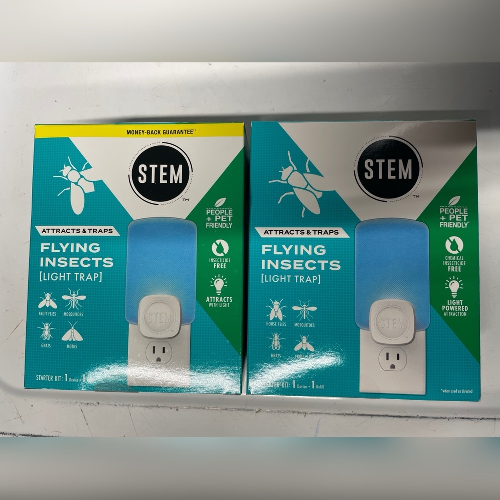 STEM Green and‎ Blue Insect Trap